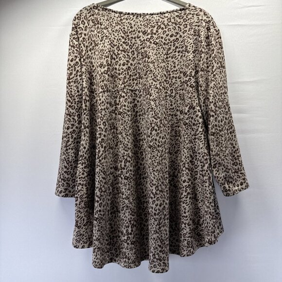 LOGO Lori Goldstein Women's Top Size Large Animal Leopard 3/4 Sleeve Pullover - Picture 2 of 7